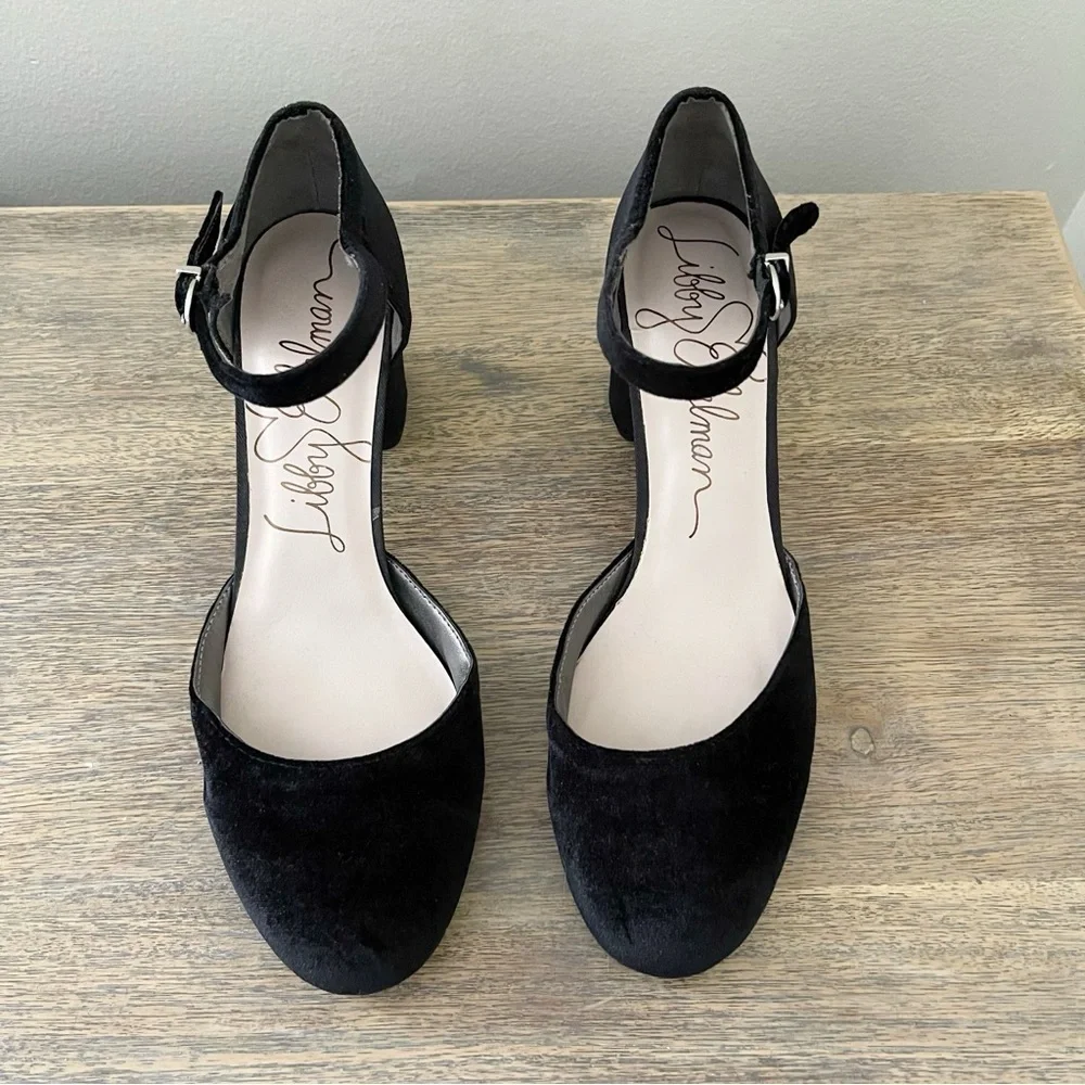 Libby Edelman Jessica Black Velvet shoes size 9 New